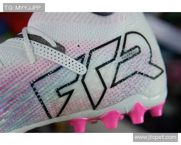 全球顶级足球球星必备球鞋排名 选购指南及性能评测