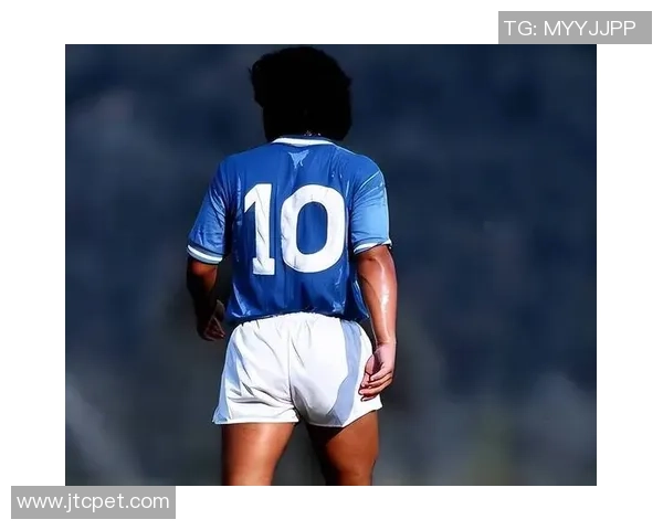 足球史上十位逆天球星盘点 每一位都是传奇级人物